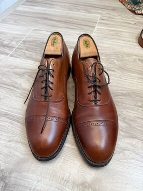 Johnston and Murphy Brown Cap-Toe Oxford Dress Shoes